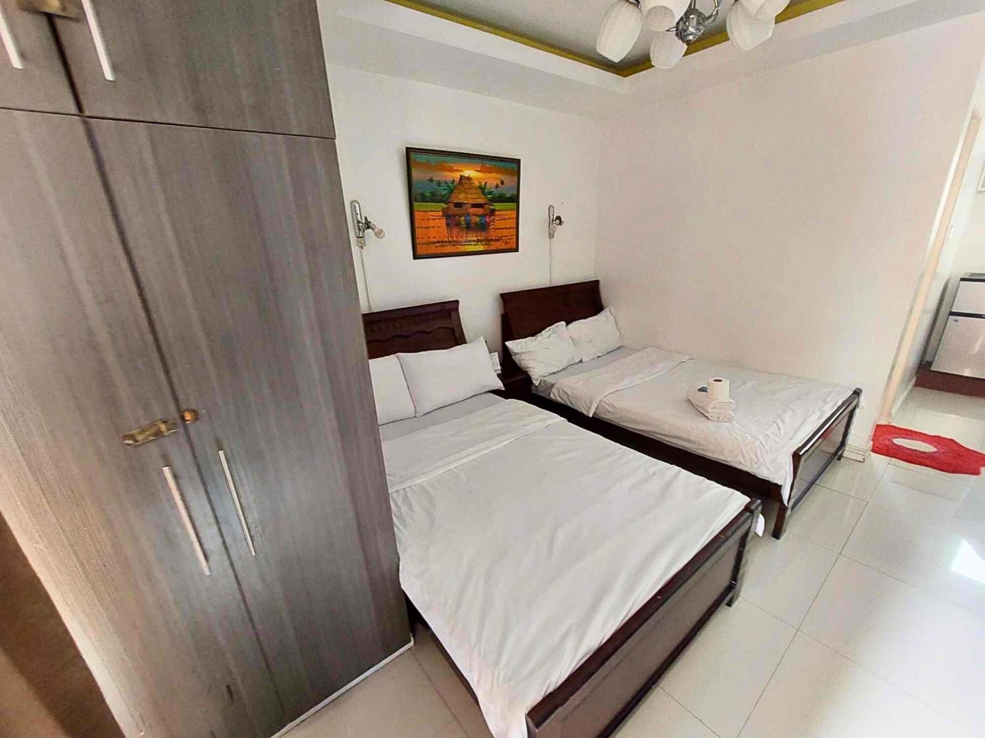 Near Us Embassy X Free Unlimited Pool, Massage & Sauna Access X Promo This Month! Explore Deluxe Studio W Balcony In Manila Perfectly Situated Near Naia Airport, Heart Of Manila Updated 2025 Price For Your Unforgettable Ultimate Staycation Experience Esterno foto